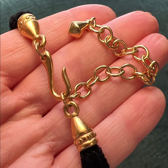 Antique Essex Crystal Reverse Painted Scottie Dog Pendant on Black Velvet Choker - Picture 9 of 11